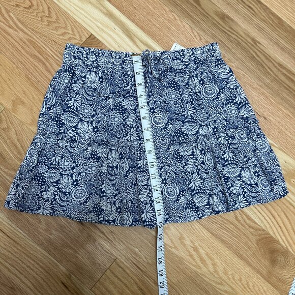 Zara Floral Print Tiered Skort - Size MED - Navy and White - Picture 7 of 10